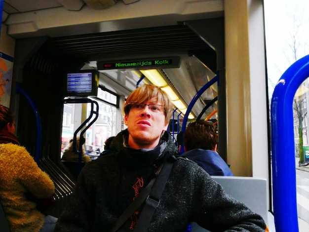 Impacto del transporte público en la congestión del tráfico urbano